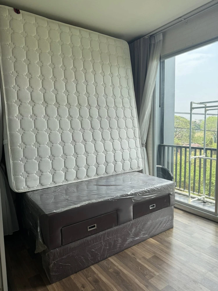 Urgent sale! Condo a Space ME Sukhumvit 77, studio unit, 4th floor (not high up), at a very special price. Buy now! Don't miss out!