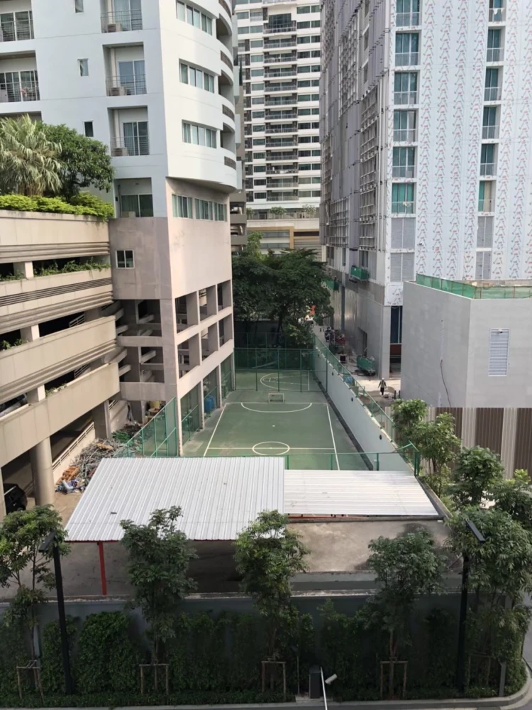 Urgent sale Condo Park 24 Origin Phrom Phong, studio room, built-in furniture, complete electrical appliances, ready to move in, hurry and move in!