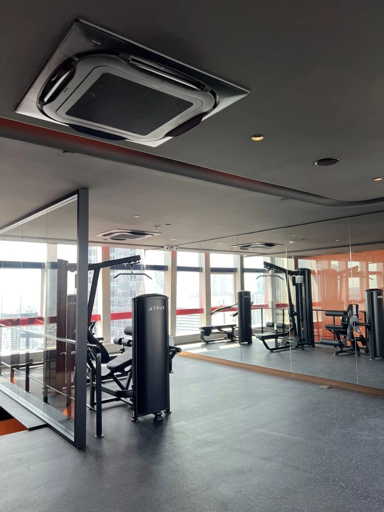 Urgent sale! Culture Chula, 23rd floor, good location, Lumpini Park view, 4.3 meter high living room ceiling, comfortable like home. Reserve now!