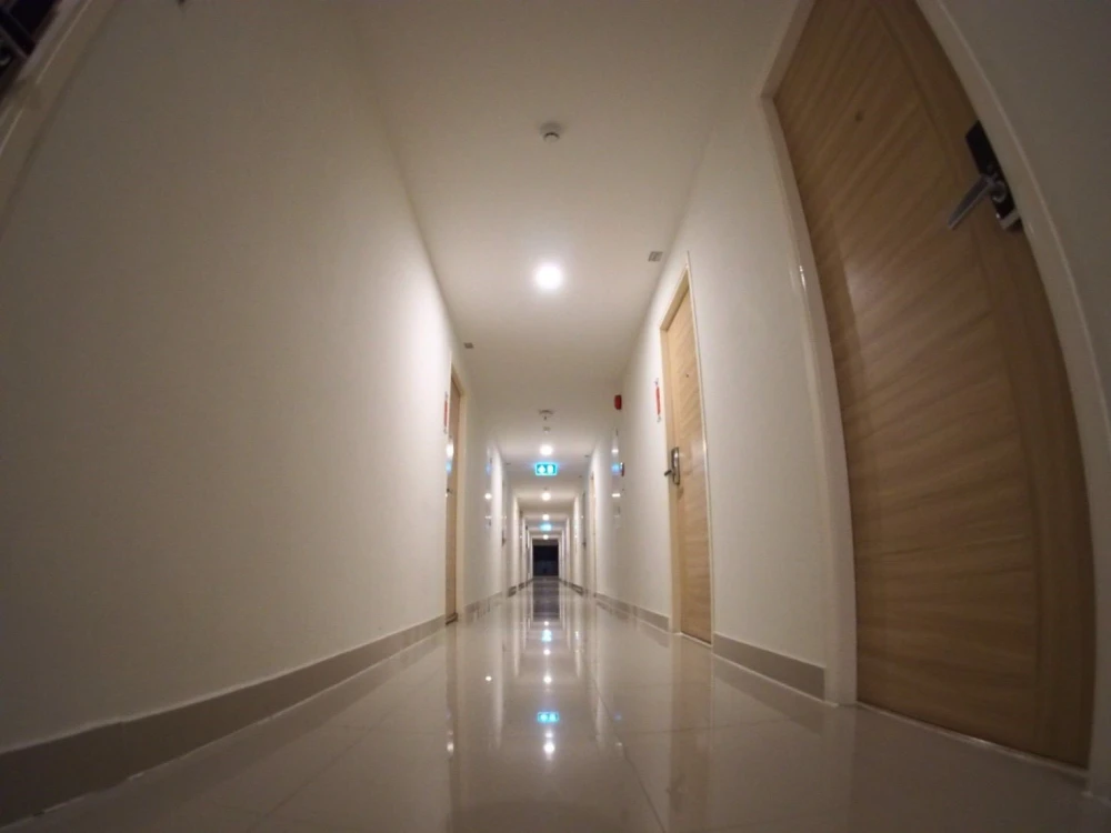 Urgent sale! D Mura Ratchayothin. Partitioned unit with clear zone divisions. Great value! Own it today!