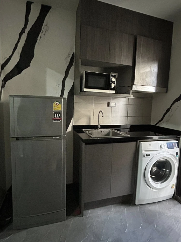 Urgent sale! Elio del Nest, ready to move in, fully equipped. Just bring your belongings and move in. Don't miss out!