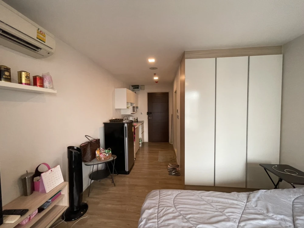 Urgent sale! Episode Phaholyothin–Sapanmai Studio room, fully furnished, ready to move in. Hurry and buy now!
