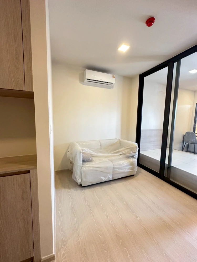 Urgent sale! FLO by Sansiri, 17th floor, Chao Phraya River view + ICONSIAM view. Come and reserve yours now. Don't miss the opportunity.
