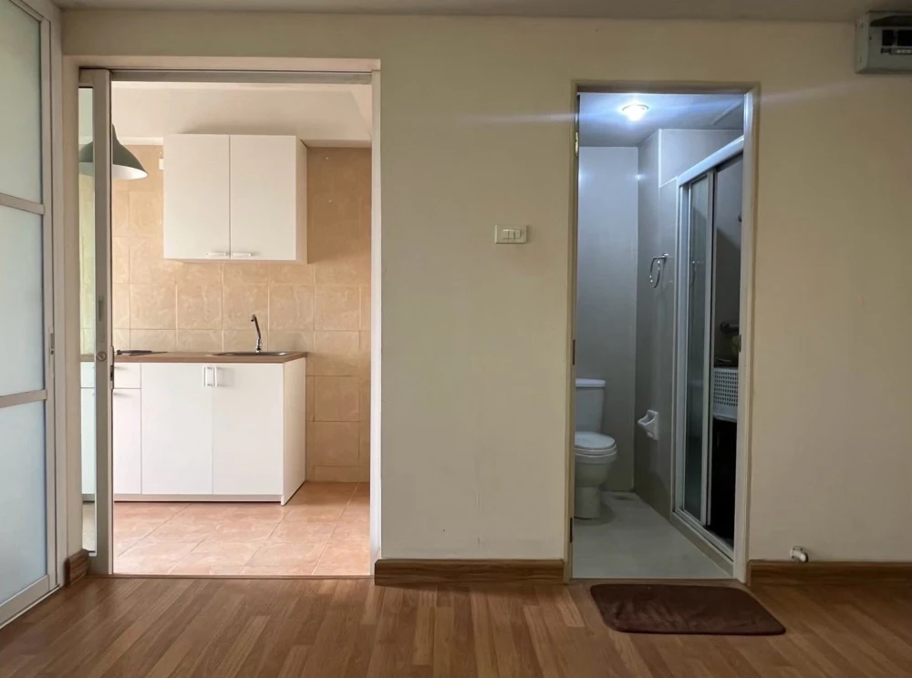 Urgent sale: Happy Condo Laksi-Donmuamg, 4th floor, open view, no building blocking, great price, come and own it now!