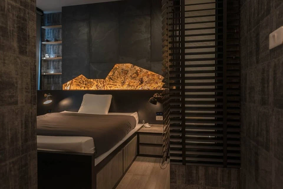 Urgent sale! Ideo Mobi Sukhumvit East Point, fully furnished and equipped with appliances, ready to move in immediately. Buy now!