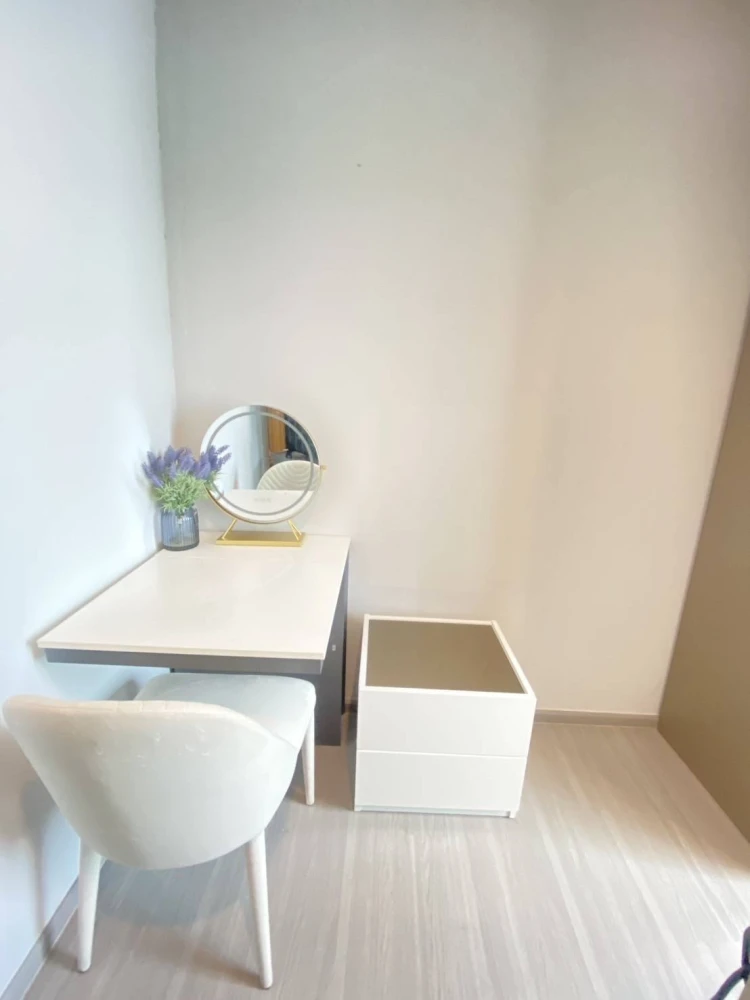 Urgent sale! Life Ladprao, spacious room, lots of usable space, 17th floor, high view, become the owner today.