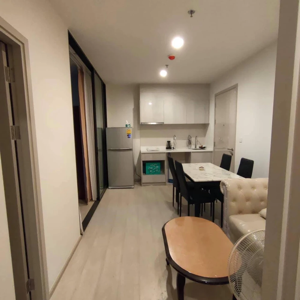 Urgent sale! Life Sukhumvit 48, spacious room, plenty of usable space, fully furnished, ready to move in immediately. Hurry and reserve now!