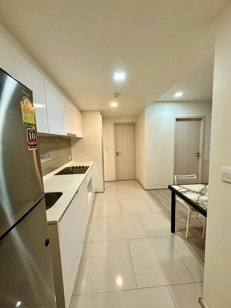 Urgent sale! Maestro 03 Ratchada - Rama 9, ready to move in, spacious living space. Come and own it today!