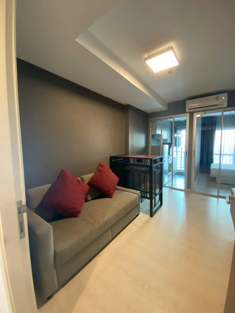Urgent sale: Niche id @ Pakkret Station, ready to move in, 25th floor, river view, good price, buy now, don't wait.