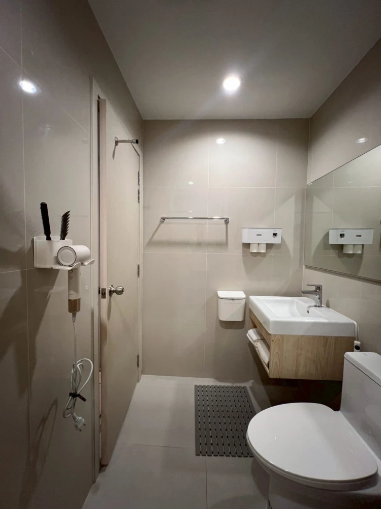Urgent sale! Nue Noble Srinakarin-Lasalle, 29th floor, north facing, fully furnished, ready to move in, complete with amenities. Hurry and reserve now