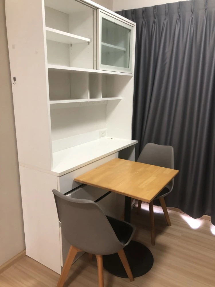 Urgent sale! Plum Condo Chaengwattana Station, ready to move in, partitioned into private spaces, great price. Book now! Don't miss this opportunity!