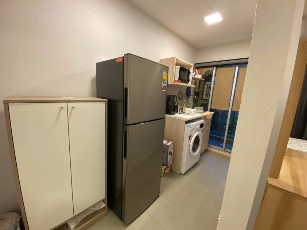 Urgent sale! Plum Condo Rangsit Alive 1, one unit with clearly separated partitions, fully furnished with appliances. Grab it now!