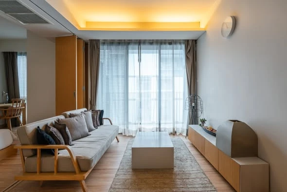Urgent sale, Siamese Gioia (Sukhumvit Soi 31), beautiful and comfortable unit with stunning pool view.