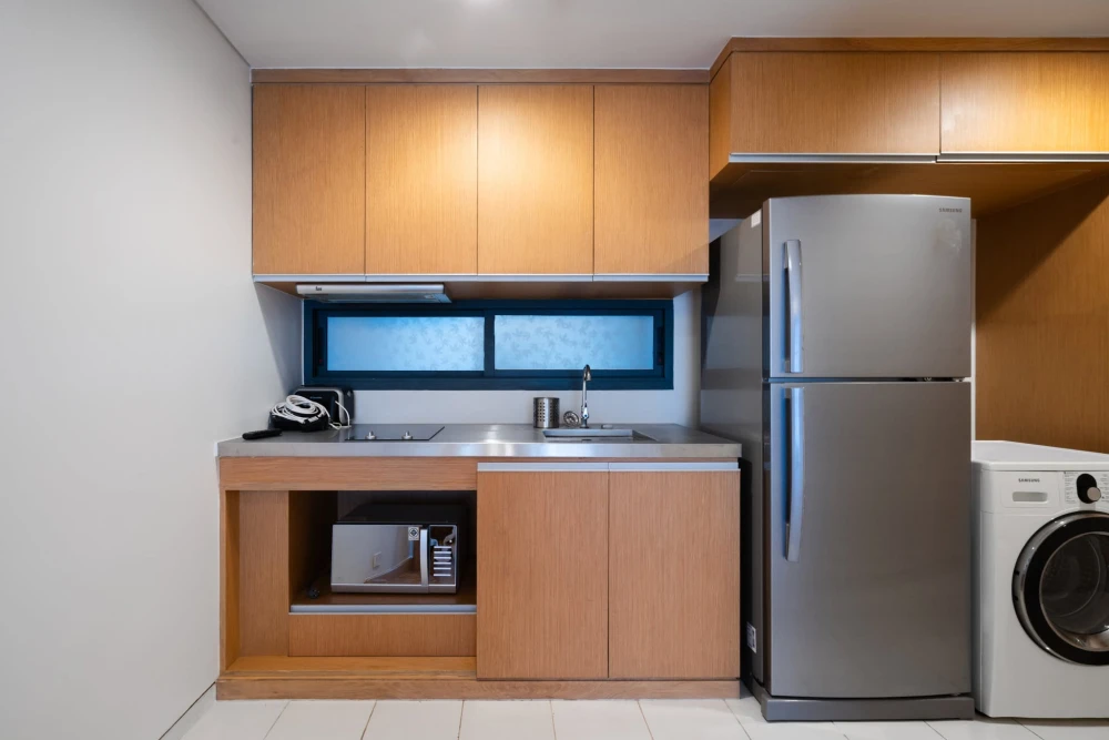 Urgent sale, Siamese Gioia (Sukhumvit Soi 31), beautiful and comfortable unit with stunning pool view.