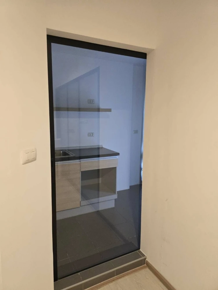 Urgent sale! The Excel Khu Khot, ready-to-move-in unit, 2nd floor (not high), affordable price. Own it today! Don't miss out!