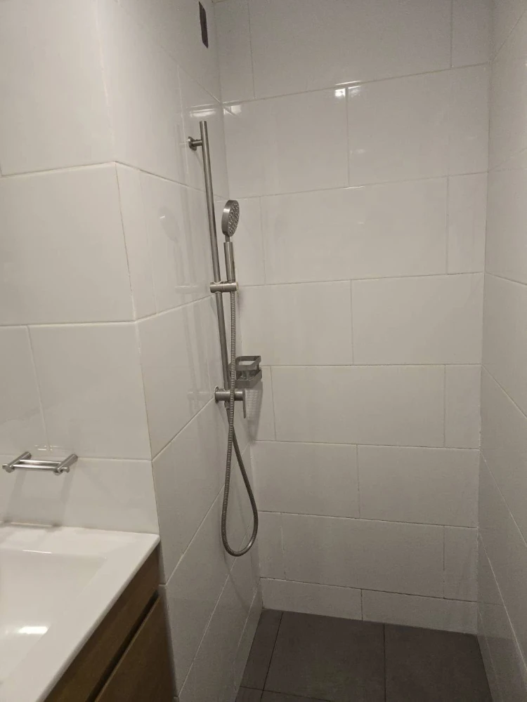 Urgent sale! The Excel Khu Khot, ready-to-move-in unit, 2nd floor (not high), affordable price. Own it today! Don't miss out!