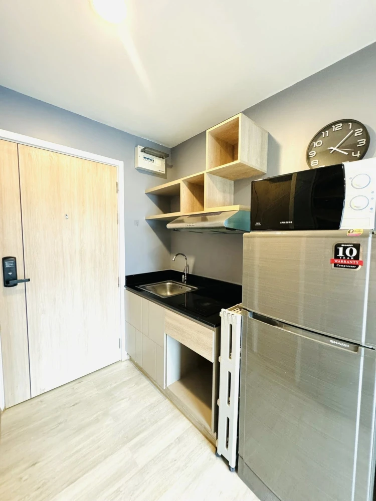 Urgent sale: The Excel Udomsuk, fully furnished room, ready to move in, great price, come and reserve your place today.