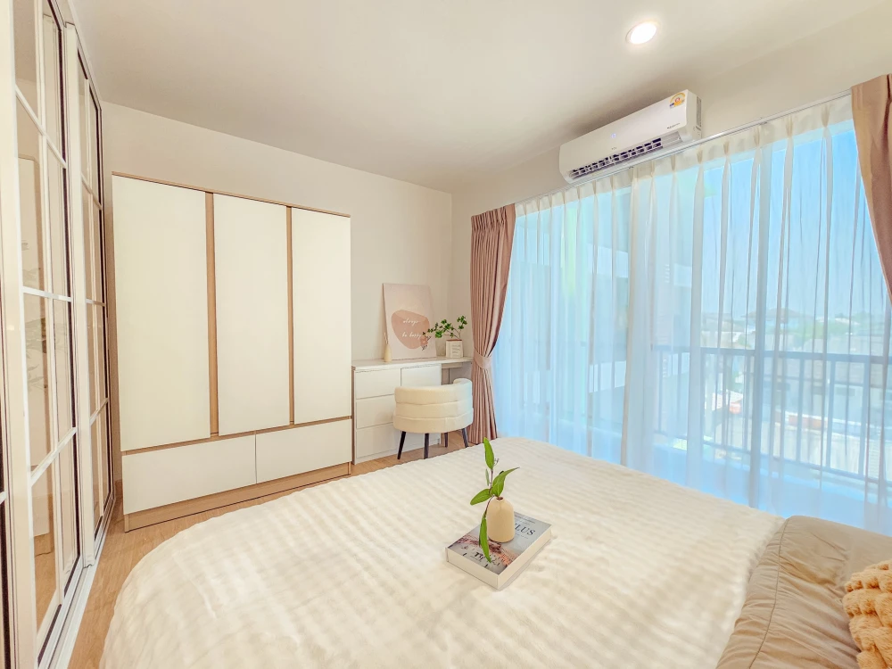Urgent sale! The Green Condo, 2 beautifully decorated units in a calming white color scheme. Affordable prices. Own it today!