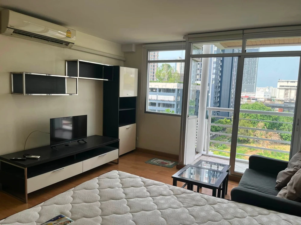 Urgent sale! The Link Sukhumvit 50, ready-to-move-in units with complete amenities. Amazing prices! Book yours today!