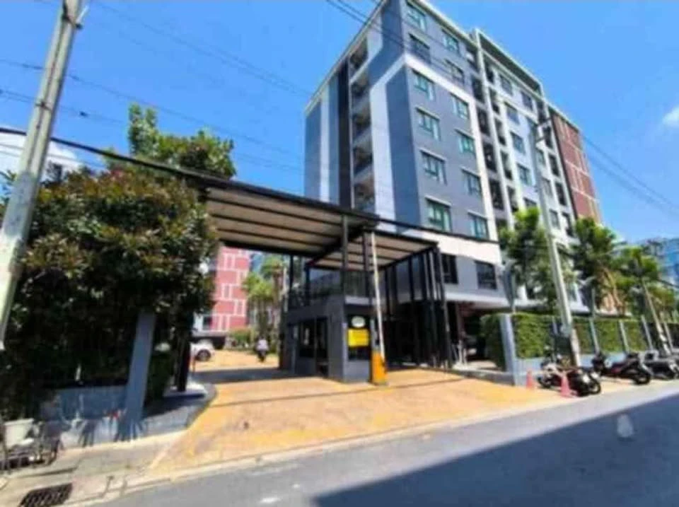 Urgent sale! The One Plus Grand Ramkhamhaeng, Building A, 8th floor, corner unit, facing north. Good price. Come and own it today! images