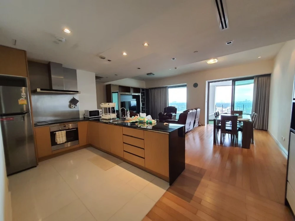 Urgent sale! The Pano Rama 3, 14th floor, Chao Phraya River view, fully furnished, ready to move in. Become the owner today!