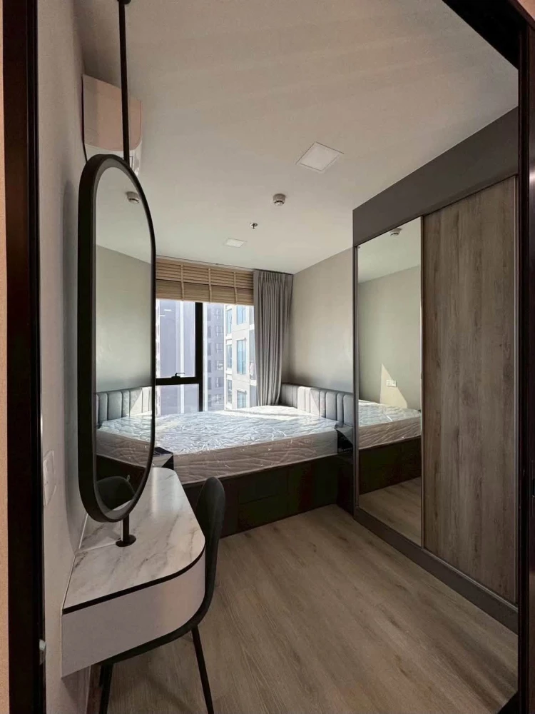 Urgent sale! The Privacy Taopoon Interchange, ready-to-move-in unit, fully furnished with appliances. Amazing price! Book now! images