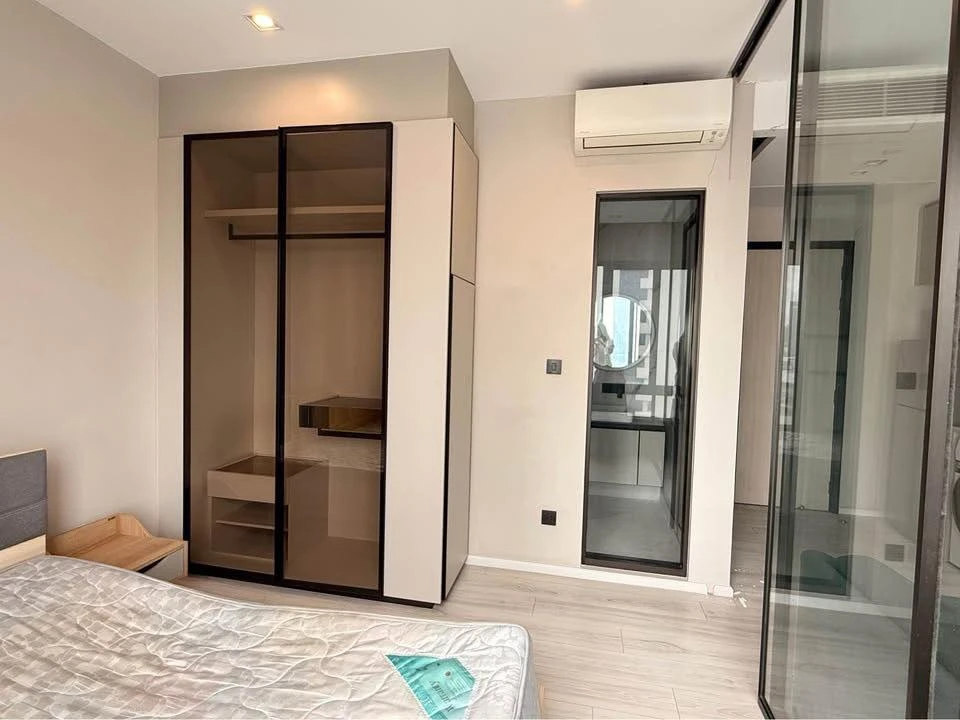 ขายด่วนๆ The Room Phayathai ห้องกั้นแยกอย่างดี ชั้นสูง เฟอร์ เครื่องใช้ไฟฟ้าครบ ซื้อเลยจ้า อย่ารอช้า