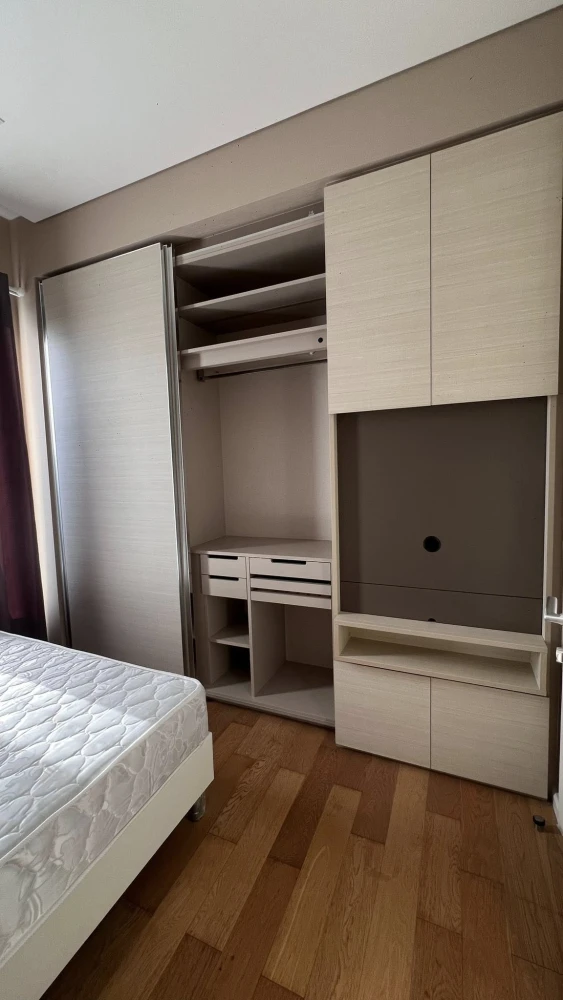 Urgent sale: The Saint Residences, 35th floor, Building C, view of Chatuchak Park, very beautiful view, complete here, come and own it today.