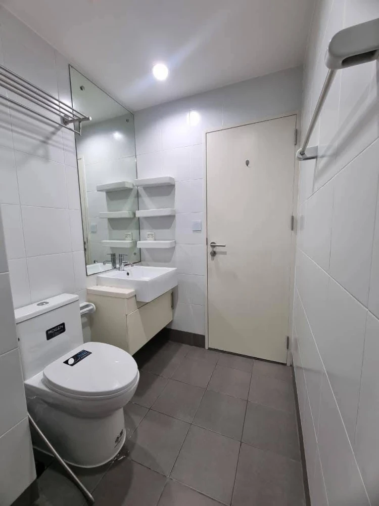 Urgent sale! The Seed Mingle Sathorn-Suanplu, studio room, 2nd floor, not high-rise, affordable price, must reserve.
