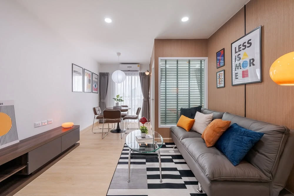 Urgent sale! The Viva Condo Sathorn-Taksin. Well-decorated, move-in ready unit—fully furnished and equipped with all appliances. Secure yours now!