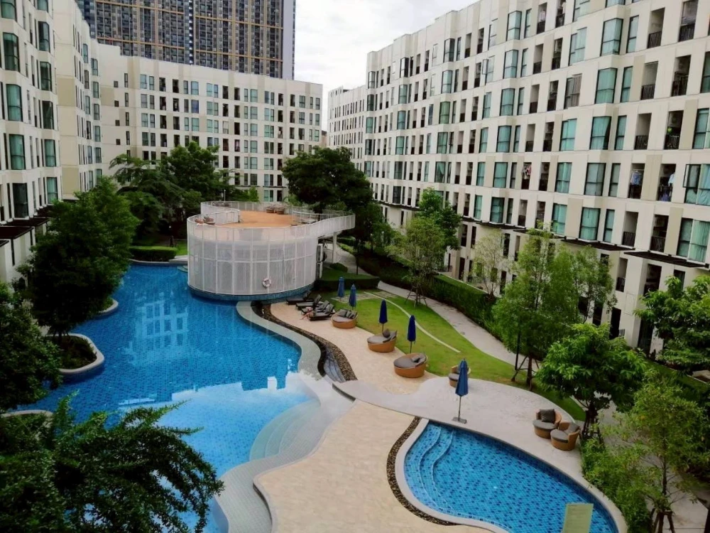 For sale or rent: Unio Condo Sukhumvit 72. Well-separated rooms. Reasonable price. Come and own it today. Don't delay.