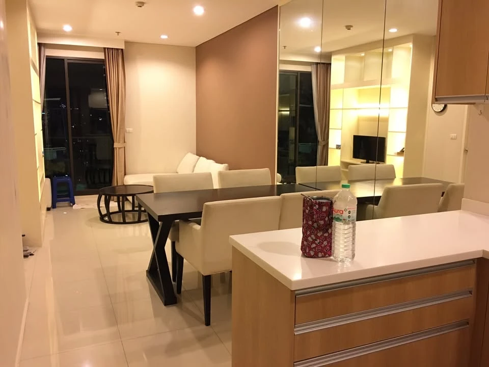 Urgent sale: Villa Asoke, large room with usable space, good for living or investment, don't miss it.