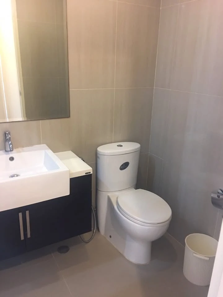 Urgent sale: Villa Asoke, large room with usable space, good for living or investment, don't miss it.