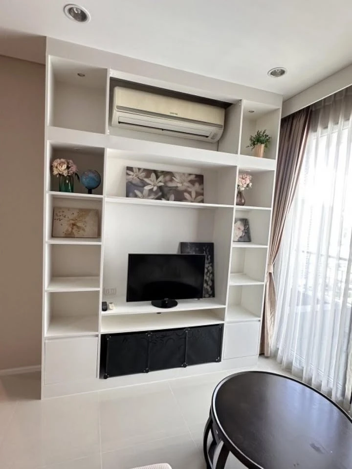 Urgent sale: Villa Asoke, large room with usable space, good for living or investment, don't miss it.