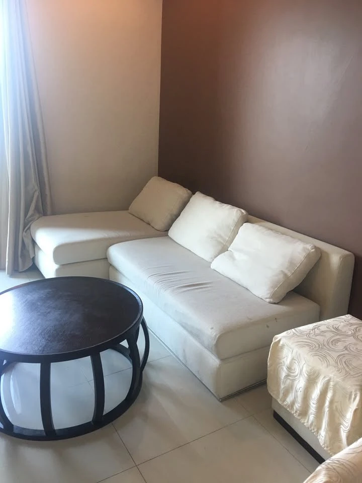 Urgent sale: Villa Asoke, large room with usable space, good for living or investment, don't miss it.