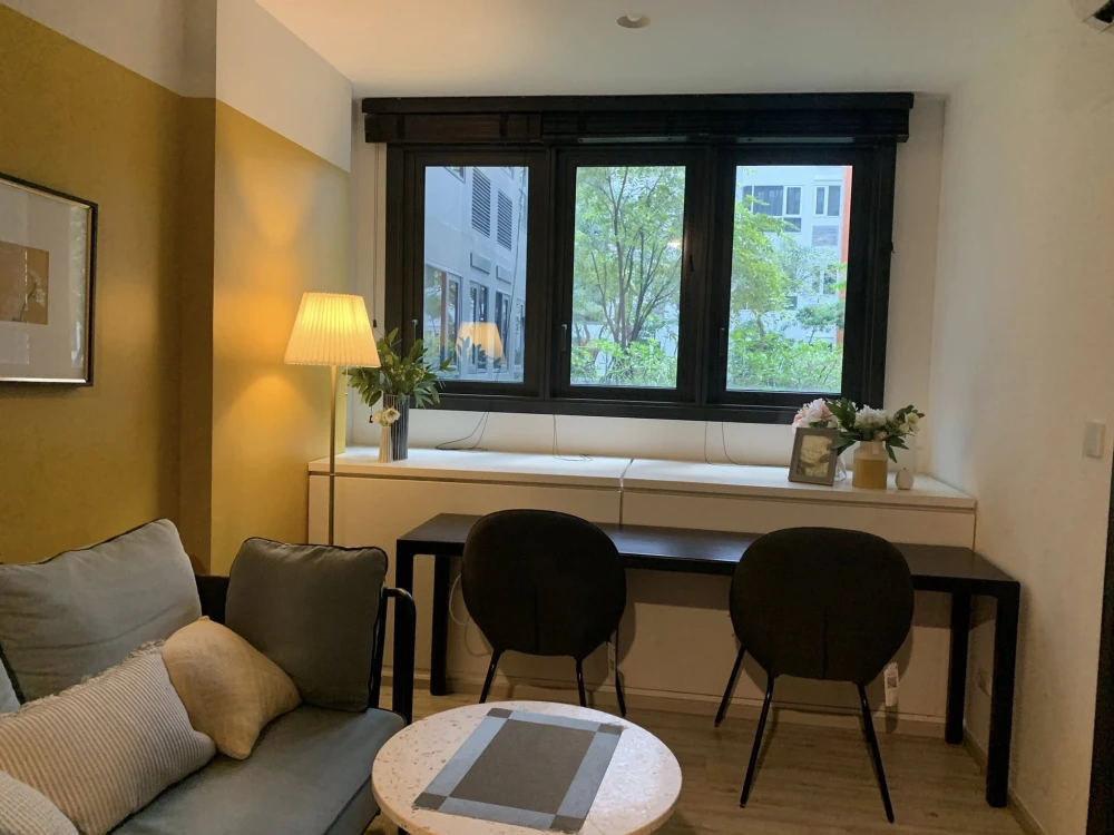 Urgent sale/rent: XT Huai Khwang, ready to move in, great price, everything you need here. Hurry and reserve before you miss your chance.