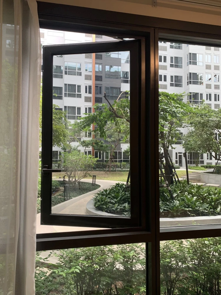 Urgent sale/rent: XT Huai Khwang, ready to move in, great price, everything you need here. Hurry and reserve before you miss your chance.