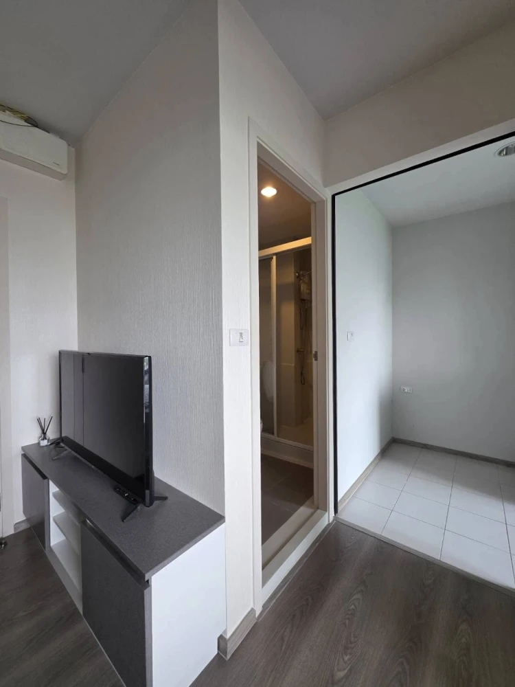 Urgent sale! Aspire Sathorn Taksin condo (copper zone). Clearly partitioned rooms. Affordable price. Reserve yours today!