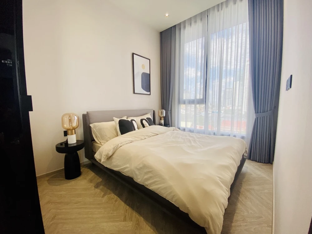 Urgent sale! Condo Chapter Charoennakhon–Riverside, beautifully decorated room, complete here, hurry and reserve now.
