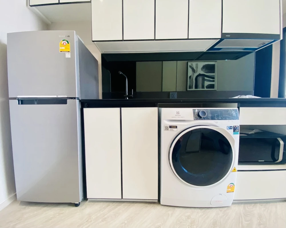 Urgent sale! Condo Chapter Charoennakhon–Riverside, beautifully decorated room, complete here, hurry and reserve now.