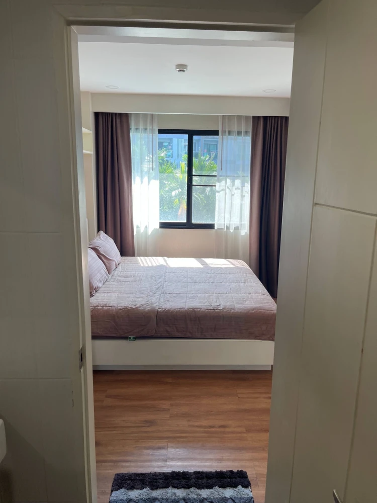 Urgent sale! Dusit Grand Park condo, ready to move in. Convenient and complete in one place. Own it today! Don't wait!