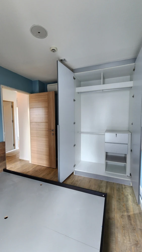Urgent sale! Condo H2 GLO, spacious room, comes with usable space, plus the best price. If you don't reserve, you'll regret it.