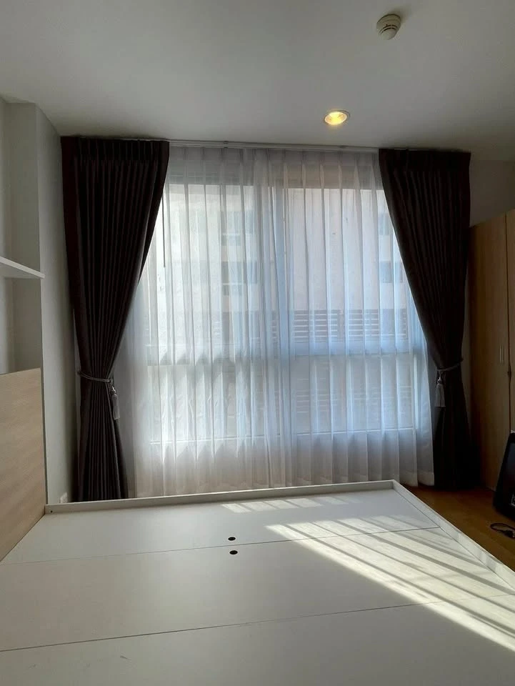 Urgent sale! Condo Life @ Phaholyothin 18, ready to move in, great price, come and own it today, don't miss out!