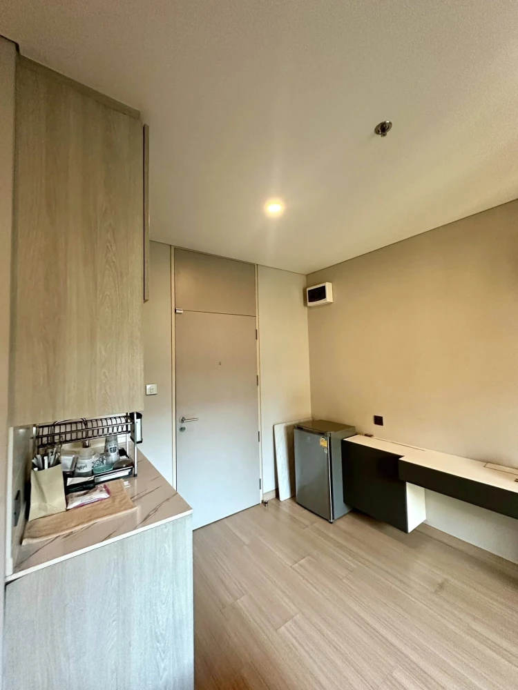 Urgent sale! Lumpini Suite Condo, Din Daeng-Ratchaprarop, studio room, 10th floor, beautiful view, built-in wardrobe, hurry and reserve now!
