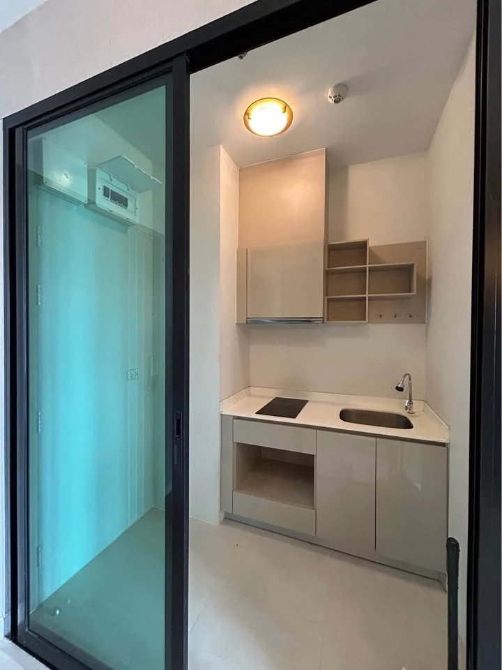 Urgent sale! The Niche Pride Thonglor-Phetchaburi condo, 20th floor, high floor with stunning views, at an unbeatable price. Own it today!