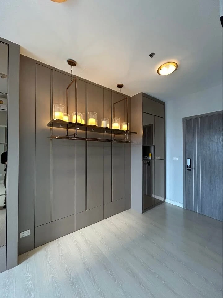 Urgent sale! The Niche Pride Thonglor-Phetchaburi condo, 20th floor, high floor with stunning views, at an unbeatable price. Own it today!