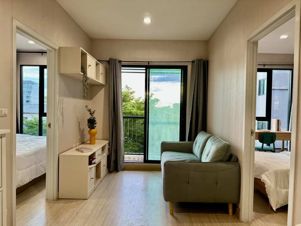 Urgent sale! The Privacy Rewadee condo, spacious and comfortable, fully furnished. Own it now!