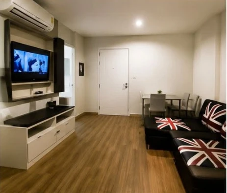 Urgent sale! U Sabai RAMA 4 condo, 8th floor, beautiful view, good ventilation, spacious living area. Own it now!