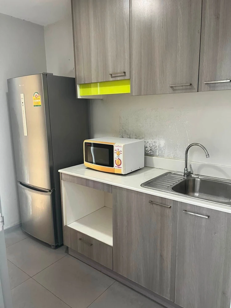 Urgent Sale! Greené Condo Chaengwattana, 12th floor (12A), beautiful view, fully furnished and ready to move in.