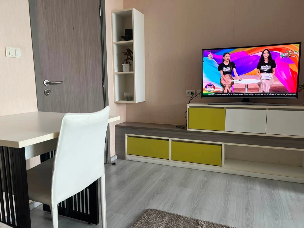 Urgent Sale! Greené Condo Chaengwattana, 12th floor (12A), beautiful view, fully furnished and ready to move in.